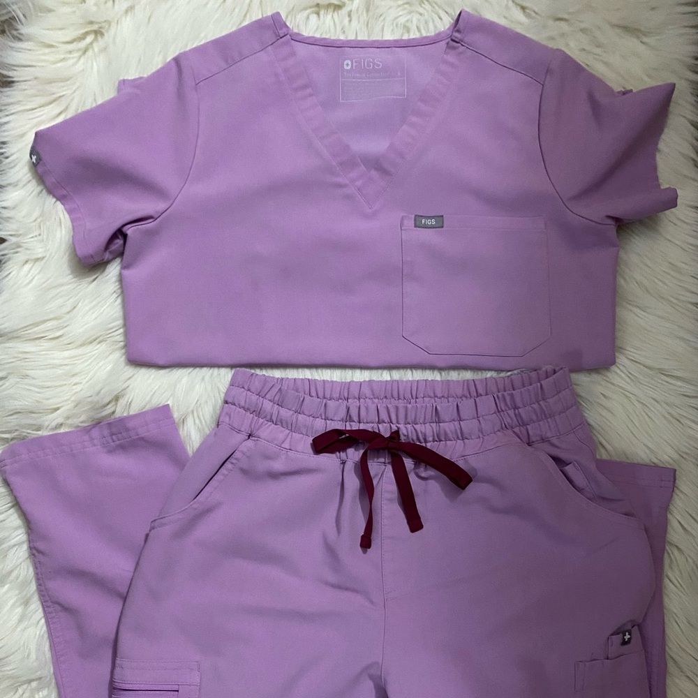 Figs Scrub Top-Catarina Bottom-Yola